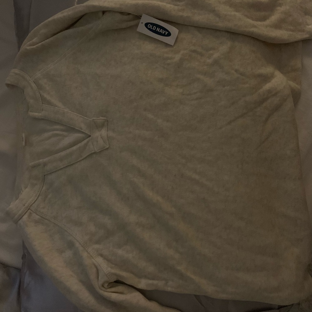 OLD NAVY CREAM SWEATSHIRTS STYLE XS